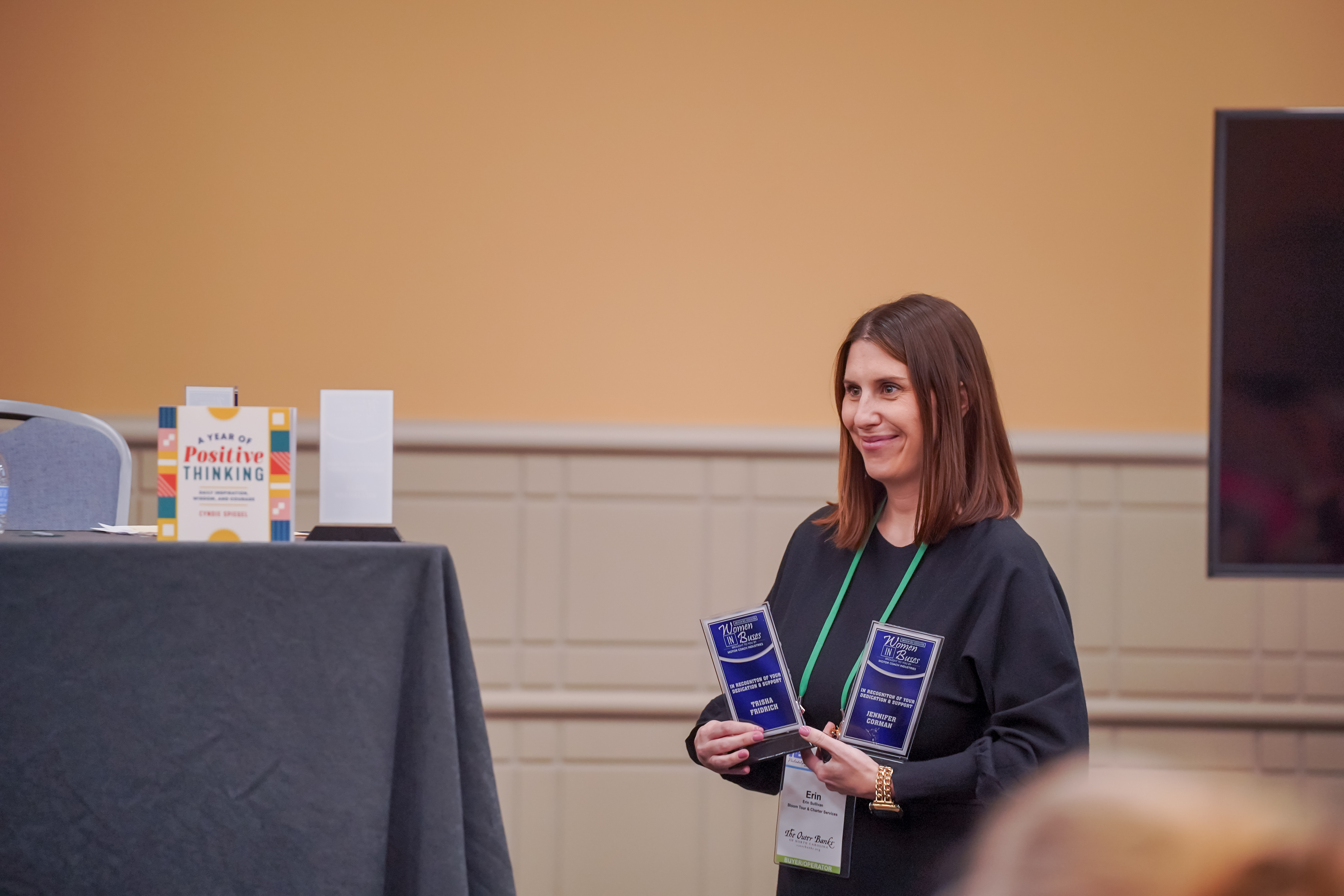 Erin Awarding WIB members in 2025